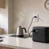コンセントから充電するポータブル電源